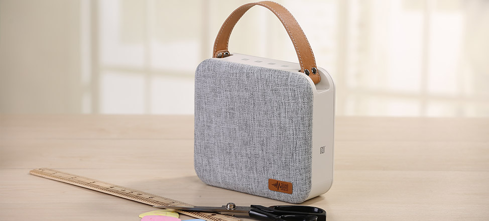 Hyper Crafts Portable Bluetooth Home Speaker for living room