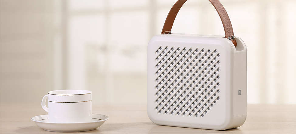 Hyper Wave Portable Bluetooth Home Speaker for living room
